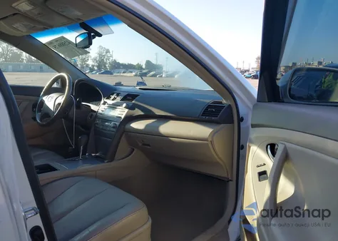 2009 Toyota Camry Hybrid from USA, damaged, VIN 4T1BB46K69U076357